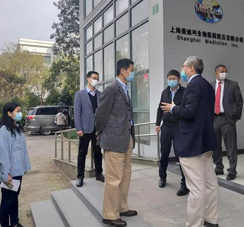 上海市委常委、副市长吴清一行调研上海龙8-long8生物医药股份有限公司张江园区
