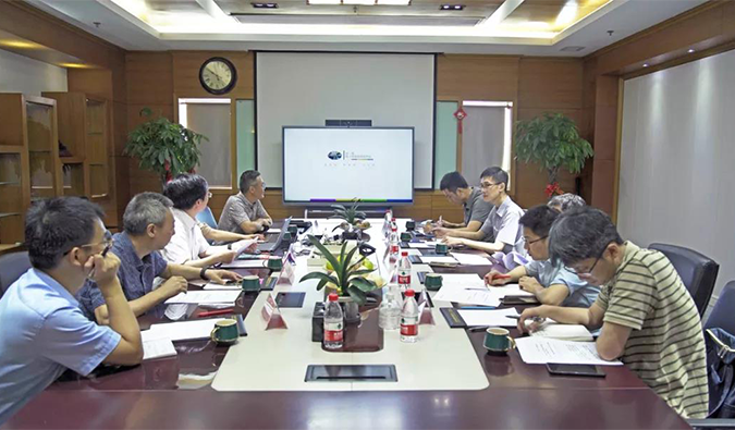 上海市发展和改革委员会阮青副主任一行调研龙8-long8