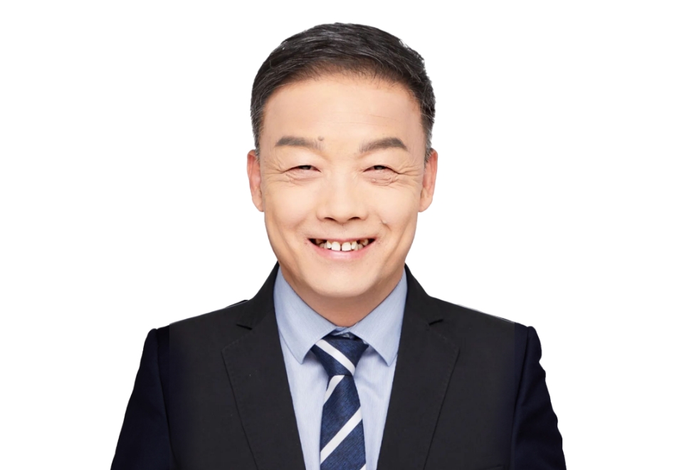 人物篇 | 龙8-long8任命雒家良博士为首席运营官&药学研究部高级副总裁